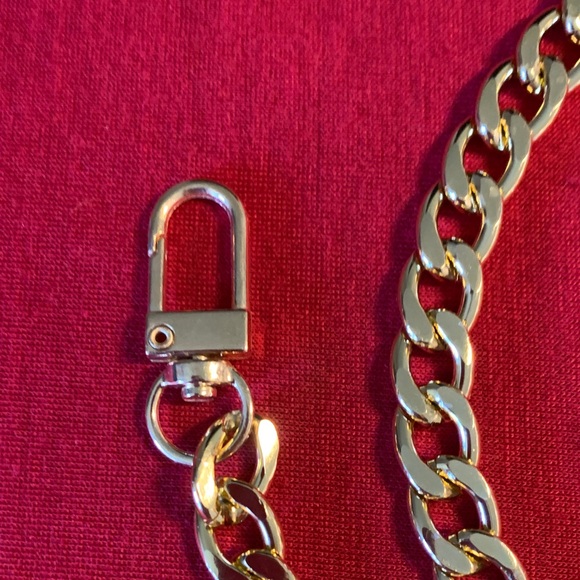39” lightweight, gold shoulder/crossbody replacement or wallet, conversion chain - Picture 4 of 4
